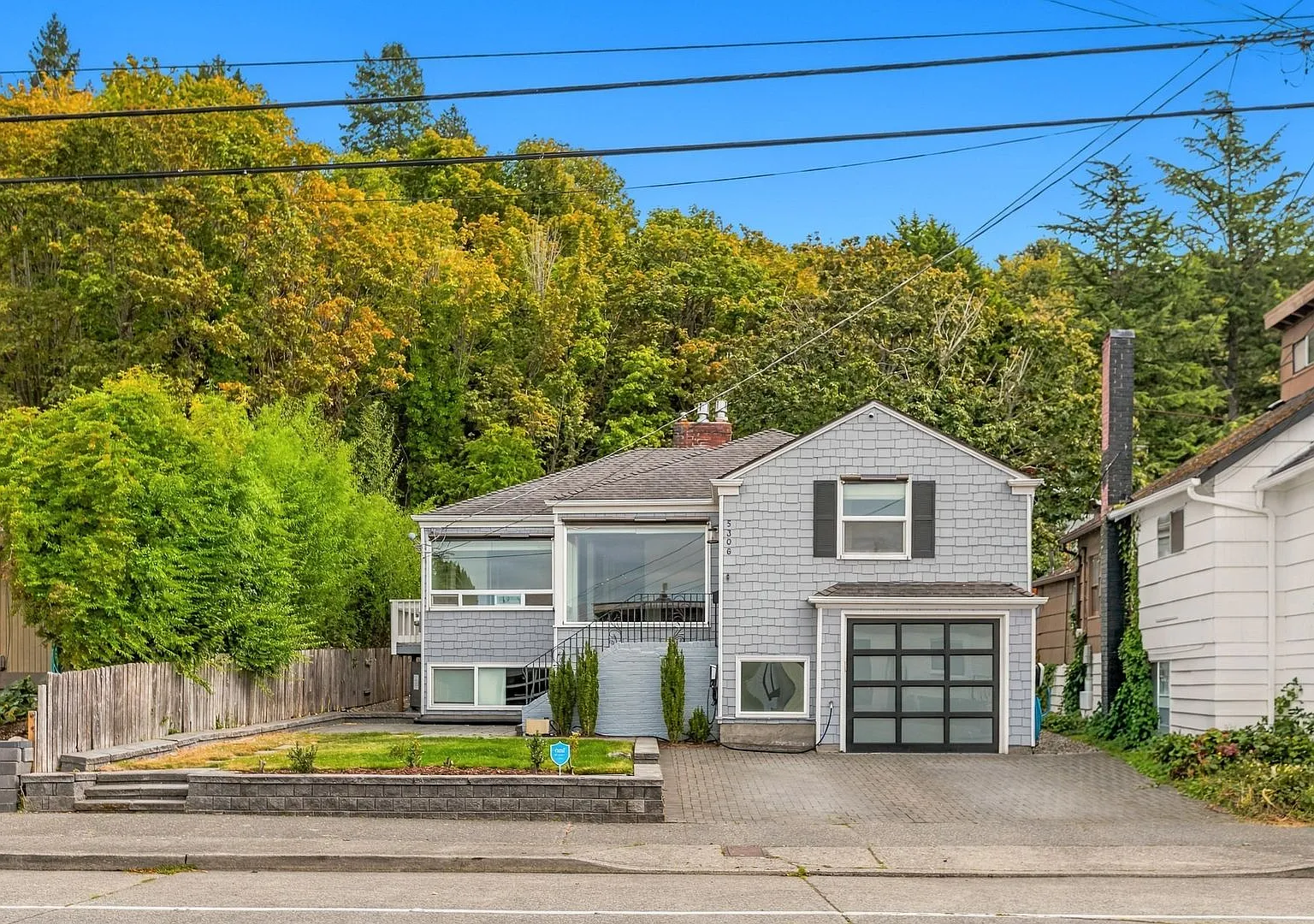 4Bd/1.75Ba Seattle Home — Photo 1