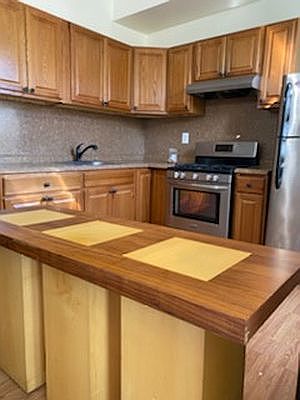 1st image of 192A Lexington Ave #2