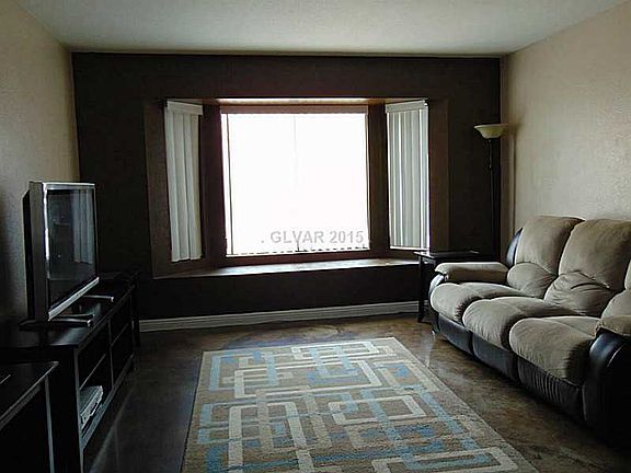 5th image of 8325 Grand Pacific Dr