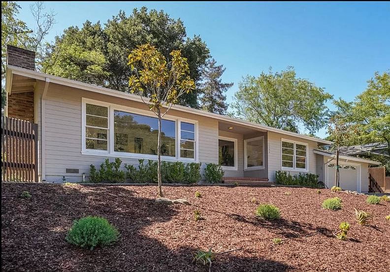 1st image of 2046 Mezes Ave