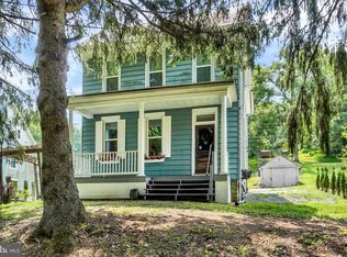 1355 Baughman Ln, Seven Valleys, PA 17360