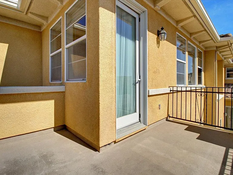 1852 Saddle Park Pl — Photo 82