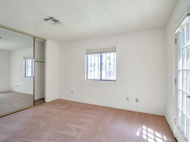 1834 Camino Verde Ln — Photo 11