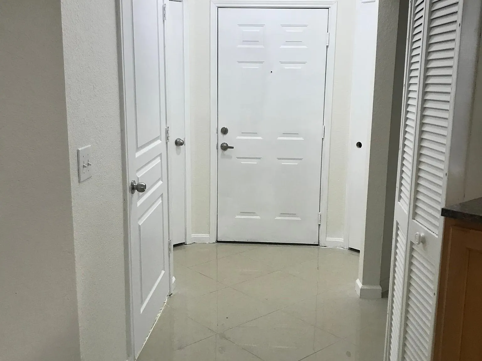 5125 Palm Springs Blvd — Photo 2