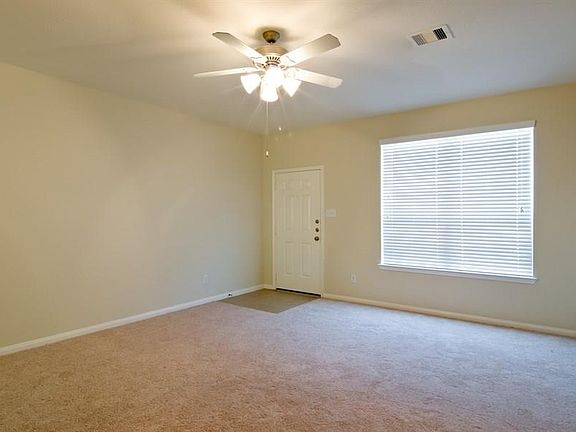 4th image of 29 Mira Loma Dr