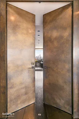 Sold by Sotheby's International Realty | media 27