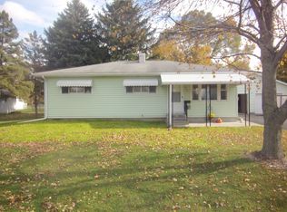 447 Everett Rd, Fremont, OH 43420