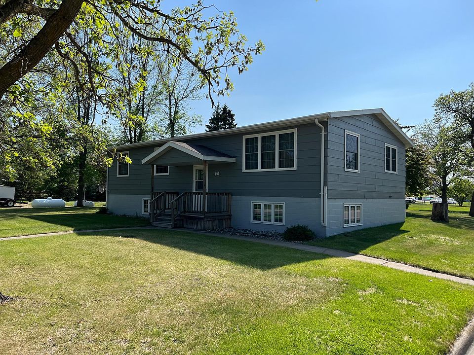 151 5th St N, Greenbush, MN 56726 Zillow