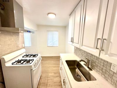 5854 Tujunga Ave APT 2, North Hollywood, CA, 91601