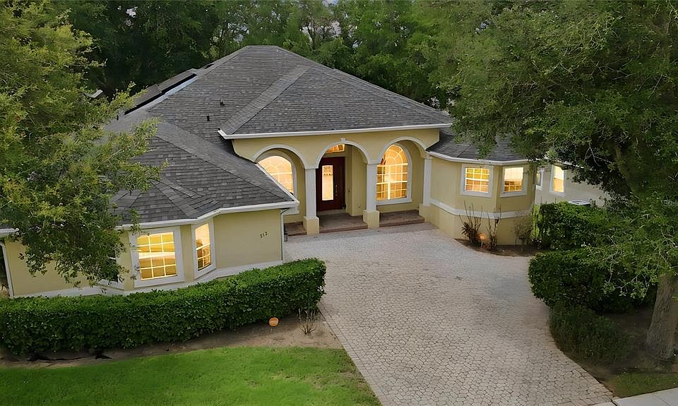 1st image of 513 Parkside Pointe Blvd