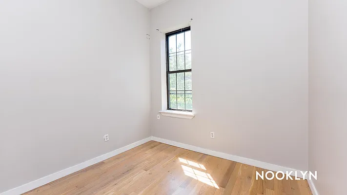 Rented by Nooklyn NYC LLC | media 42