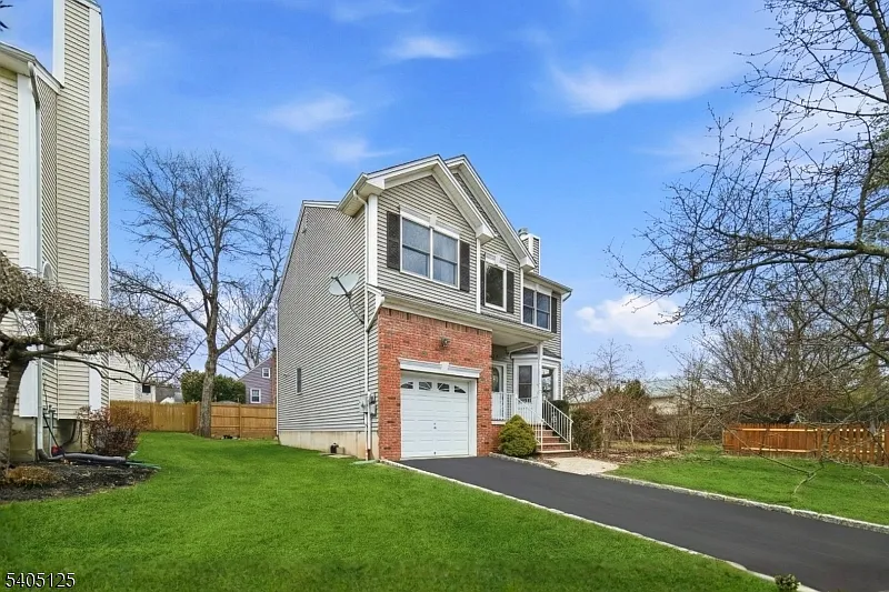 3 bed, 4.0 bath, $5,800 — Photo 2