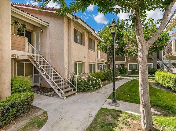 3rd image of 3669 Country Oaks Loop Unit H