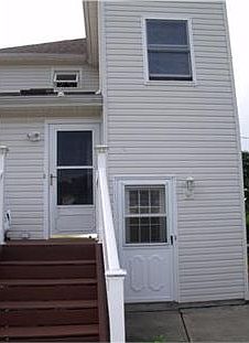 2nd image of 7 Marietta St