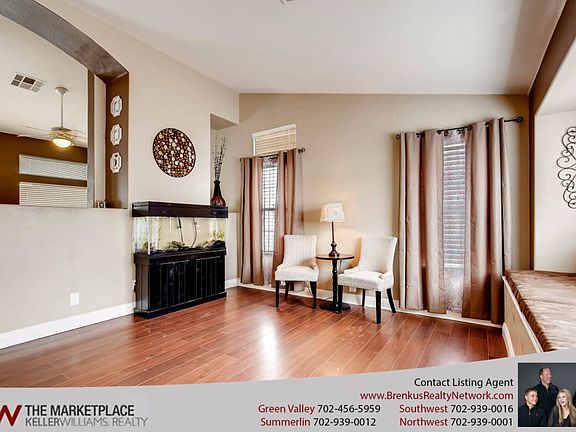 5th image of 6104 Shadow Oak Dr