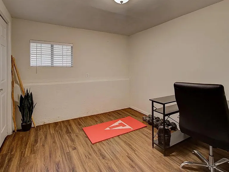 8522 Park Ln #23 — Photo 24
