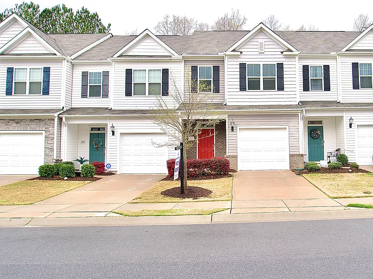 153 Enterprise Dr — Photo 4
