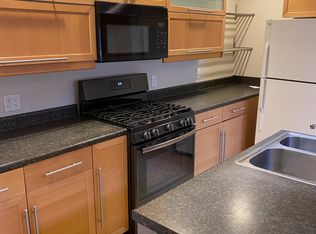 309 Rio Grande Blvd NW APT 4, Albuquerque, NM 87104
