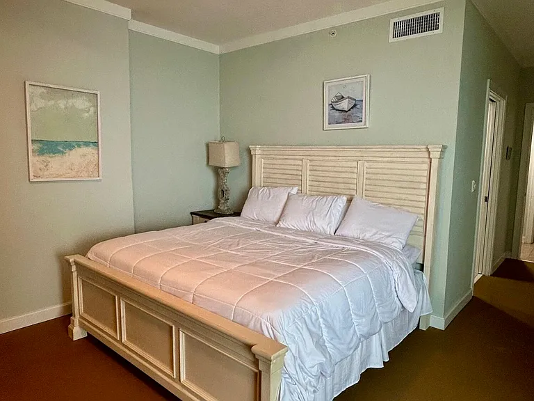 2060 Beach Blvd #901 — Photo 16