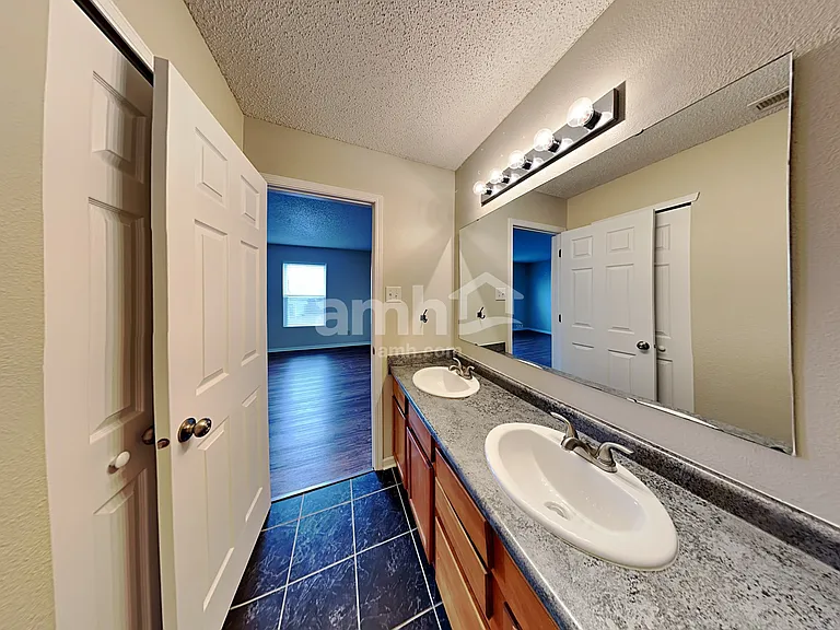 9559 Stargazer Dr — Photo 13