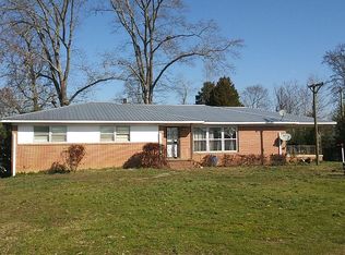 183 County Road 379, Centre, AL 35960