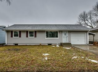 5430 Limestone Rd N, Lincoln, NE 68512