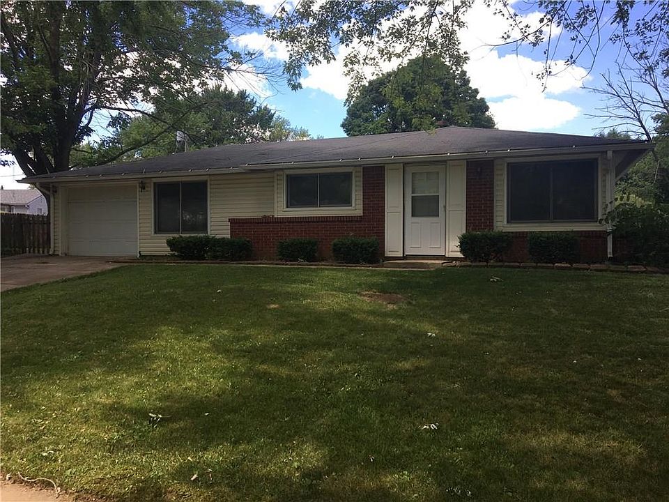 1st image of 208 Highwood Dr