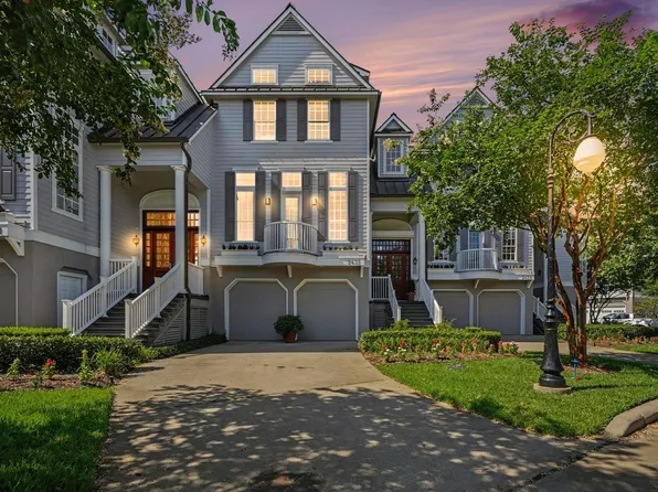 2435 Lakewood Pointe Dr, Seabrook, TX 77586