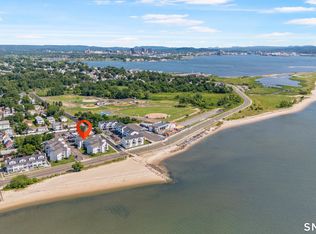 Savin Beach Condo, West Haven, CT 06516