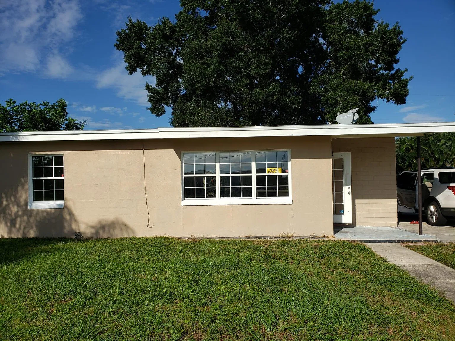 3 bed, 1000 sqft, $1,400 — Photo 2