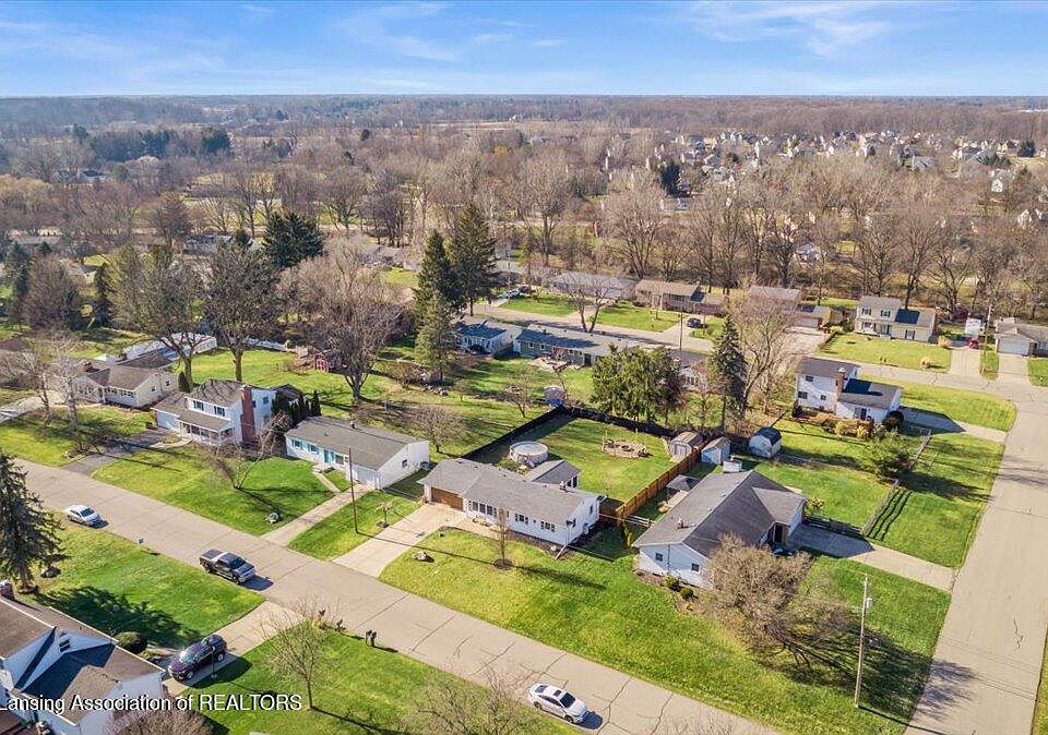 11209 Flint Rock Dr, Grand Ledge, MI 48837 Zillow