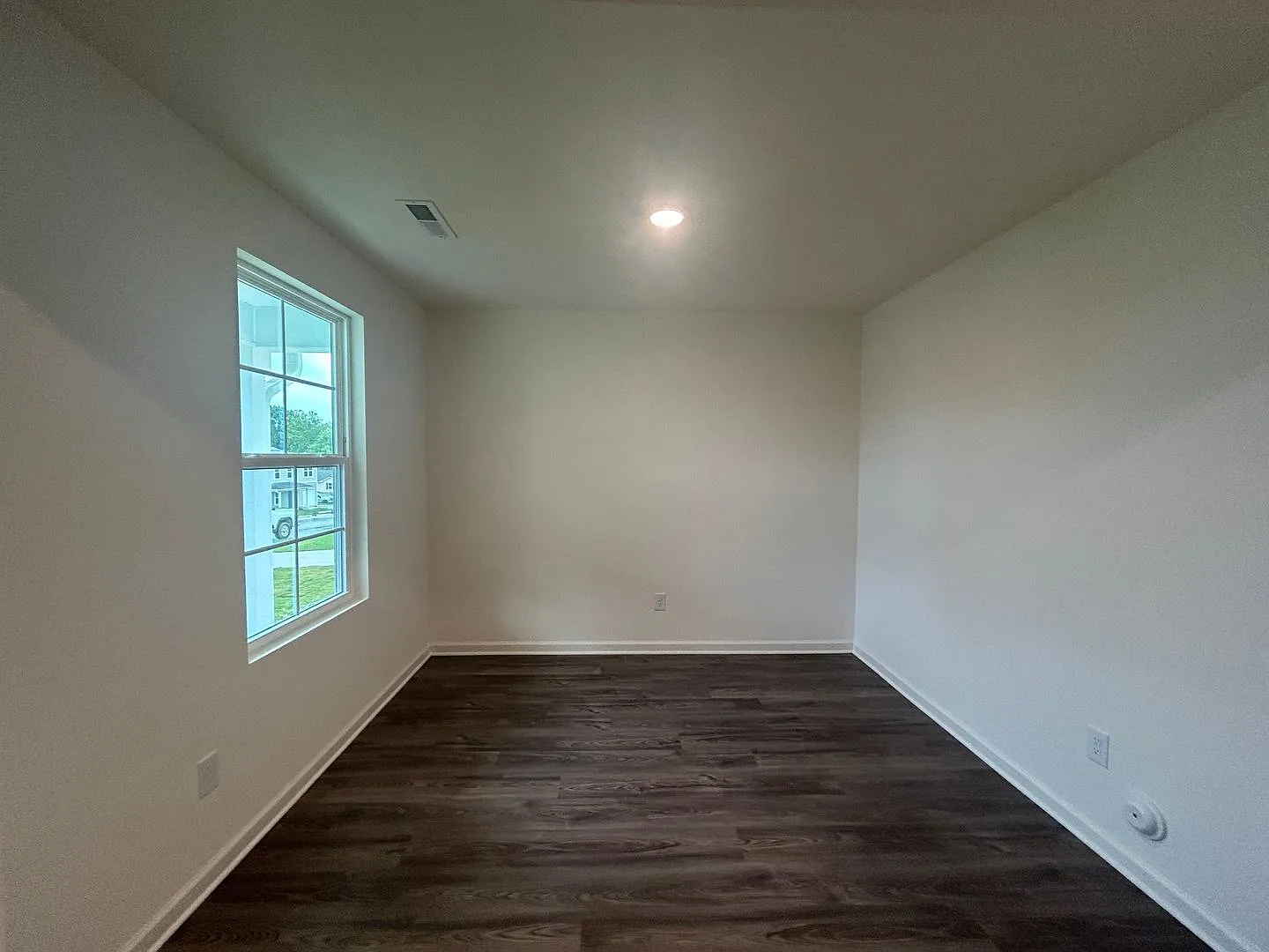 Like NEW 2-story 4 bedroom 2.5 bath Home in the Windcrest Acres Community in Asheboro w/ 1 car-ga... — Photo 2