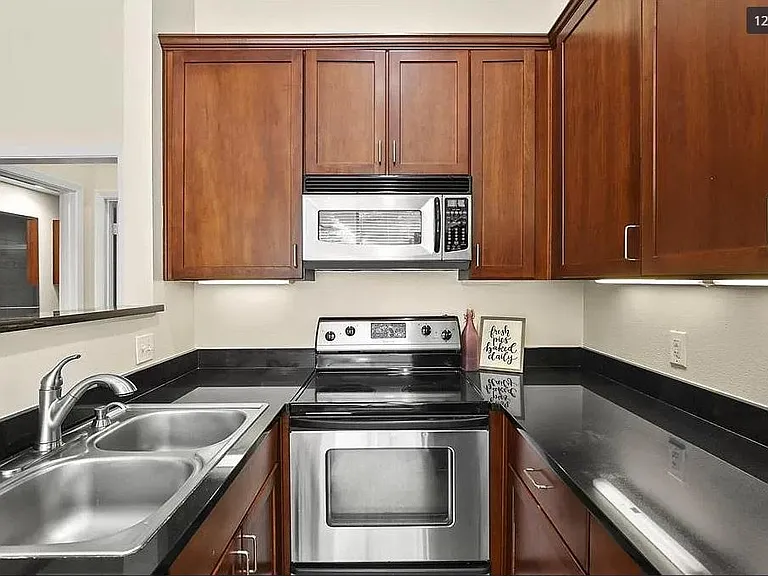 4031 Holland Ave #A — Photo 12