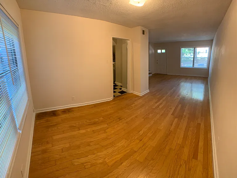 1661 Valley Ave — Photo 38