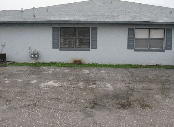2nd image of 3122 Harmon Ln
