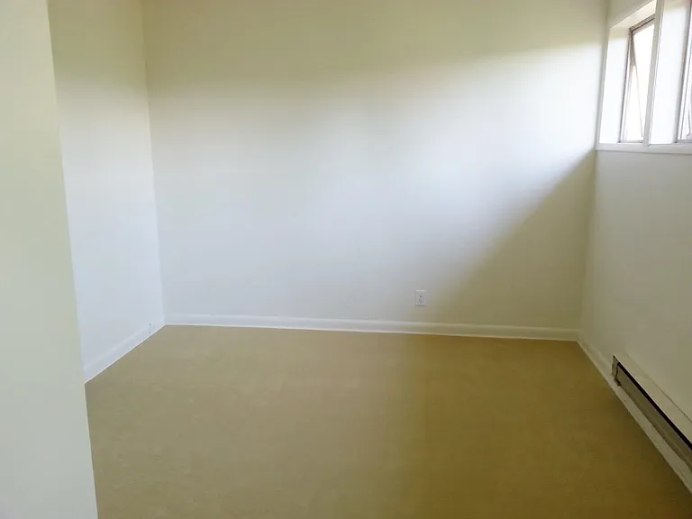 3636 Ashworth Ave N #4 — Photo 7
