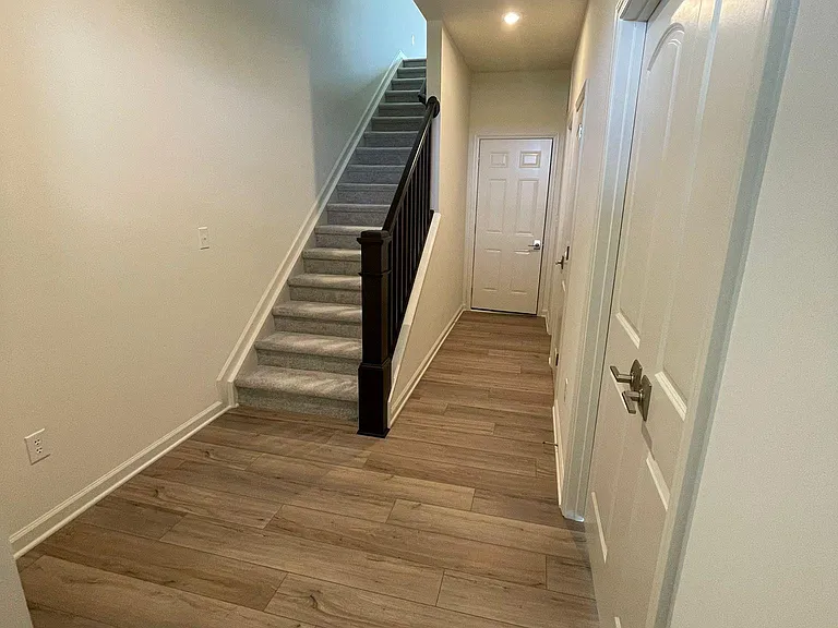 1788 Blenker Dr — Photo 25