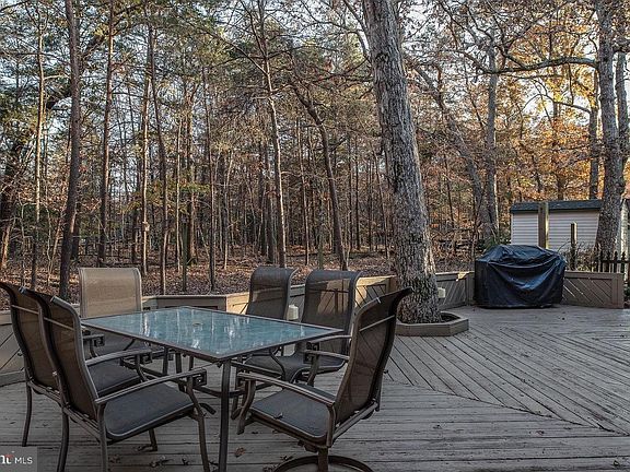 5th image of 8301 Lee Jackson Cir