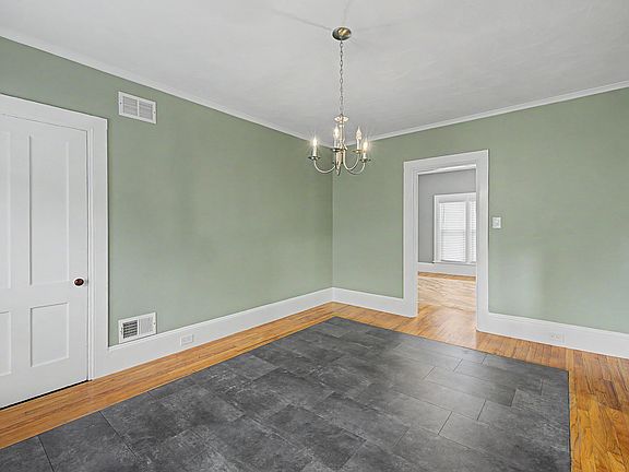 5th image of 22 Oconnor Ave