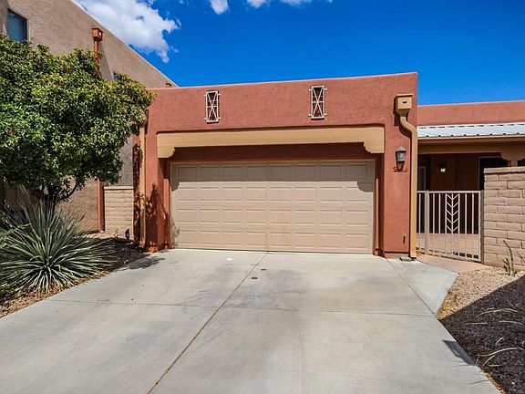 3rd image of 966 W Calle Carasol