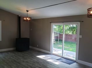 2141 SE 5th St, Des Moines, IA 50315