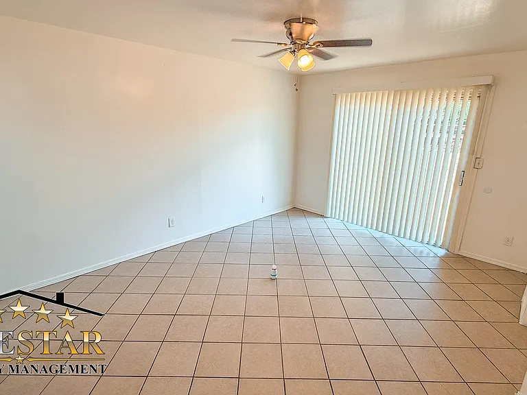 4520 Mesa Dr — Photo 19