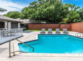4243 Bobbitt Dr, Dallas, TX 75229