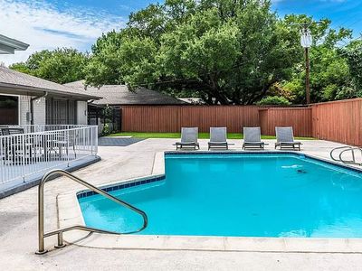 4243 Bobbitt Dr, Dallas, TX, 75229