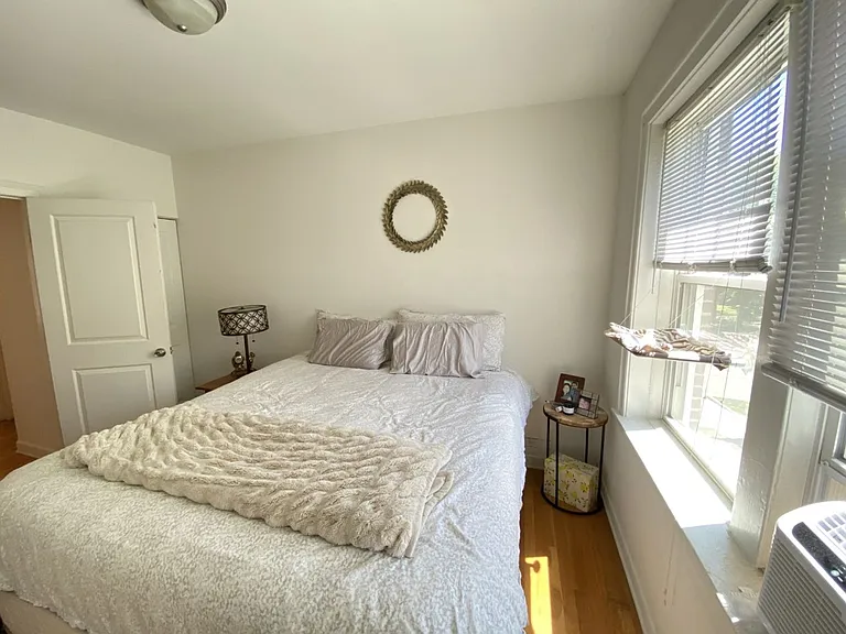 Farwell / Wolcott — Photo 12