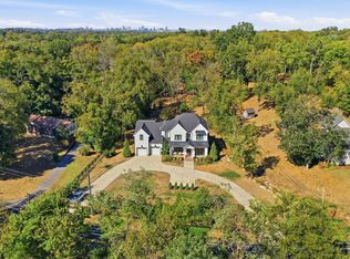 864 Battery Ln, Nashville, TN 37220