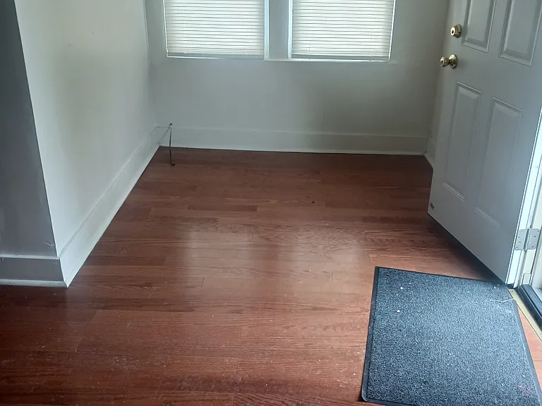 1769 Arthur St — Photo 5