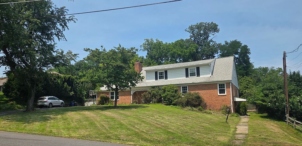 3985 High Point Rd - Property Image