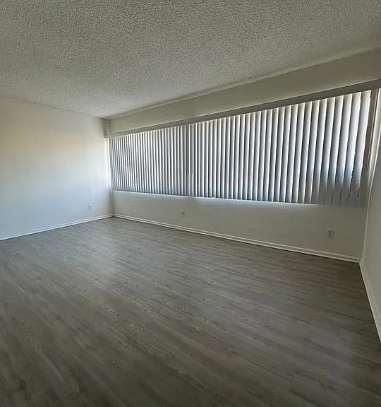 1519 Stoner Ave #5 — Photo 7