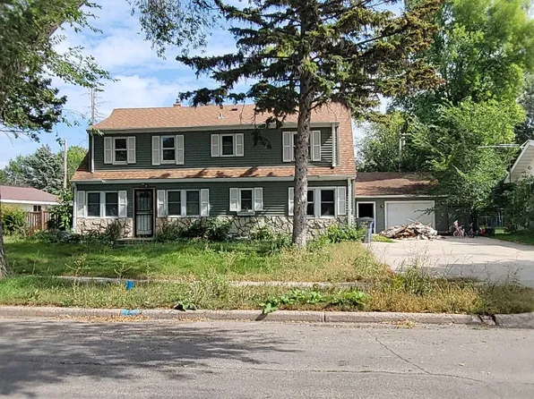 1102 14th St N, Moorhead, MN 56560